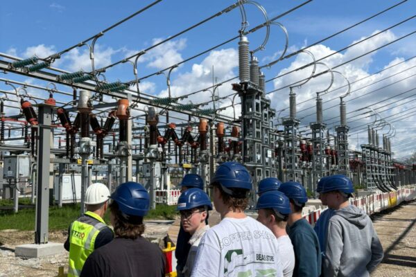 Von der Netzsteuerung zur Stromproduktion – Die 4A unterwegs