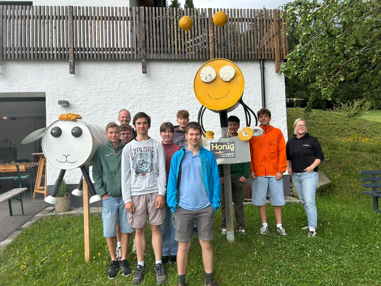 Exkursion der 3B zum Biohof Bramreither